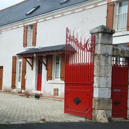 Les 4 Vents Hotel Vineuil  Exterior photo